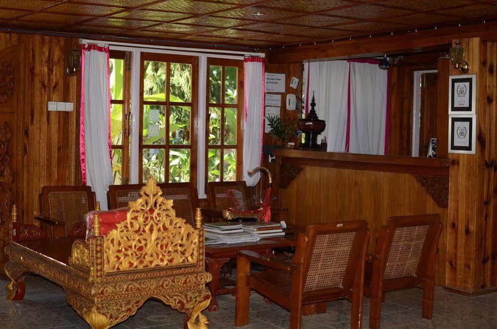 Golden Lotus Inle Hotel Nyaungshwe Exteriör bild